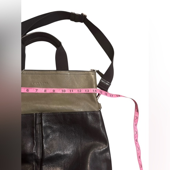 Coach Charles Foldover Crossbody Tote Green/ Black - Picture 11 of 12